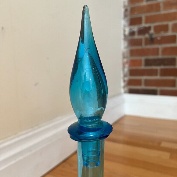 Vintage 1960's Bischoff Turquoise Pinched Center Glass Decanter With Stopper - Picture 6 of 9